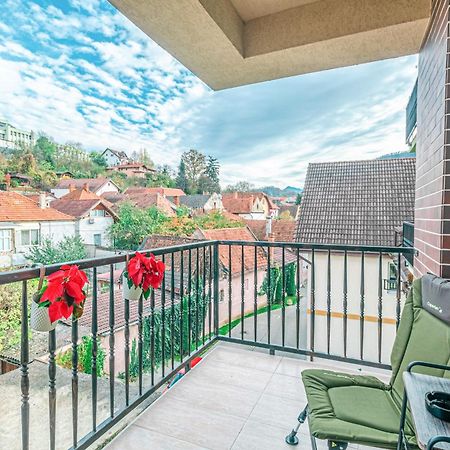 Opera Apart 2 Apartment Brasov Luaran gambar